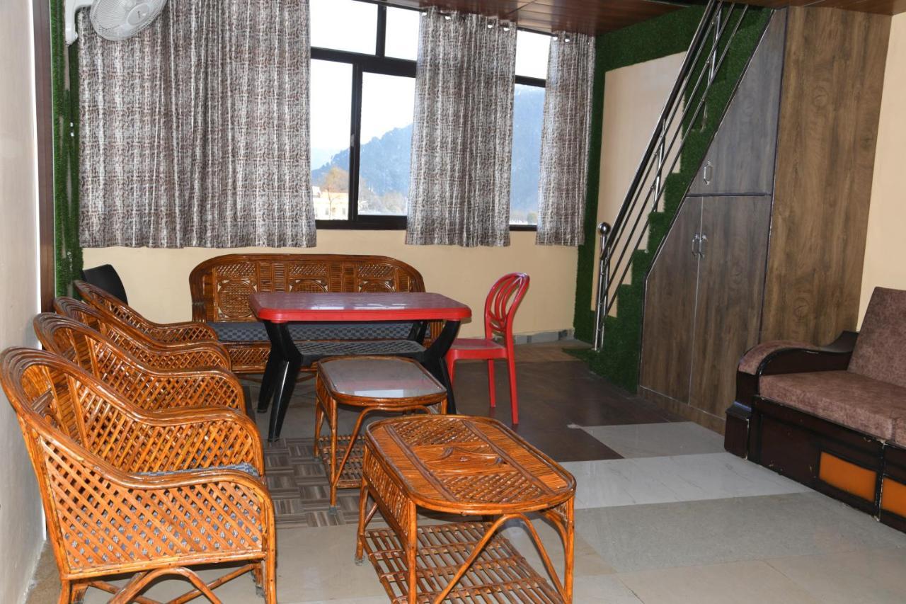 Hotel Mountain View And Rooftop Restaurant Pithoragarh Ngoại thất bức ảnh