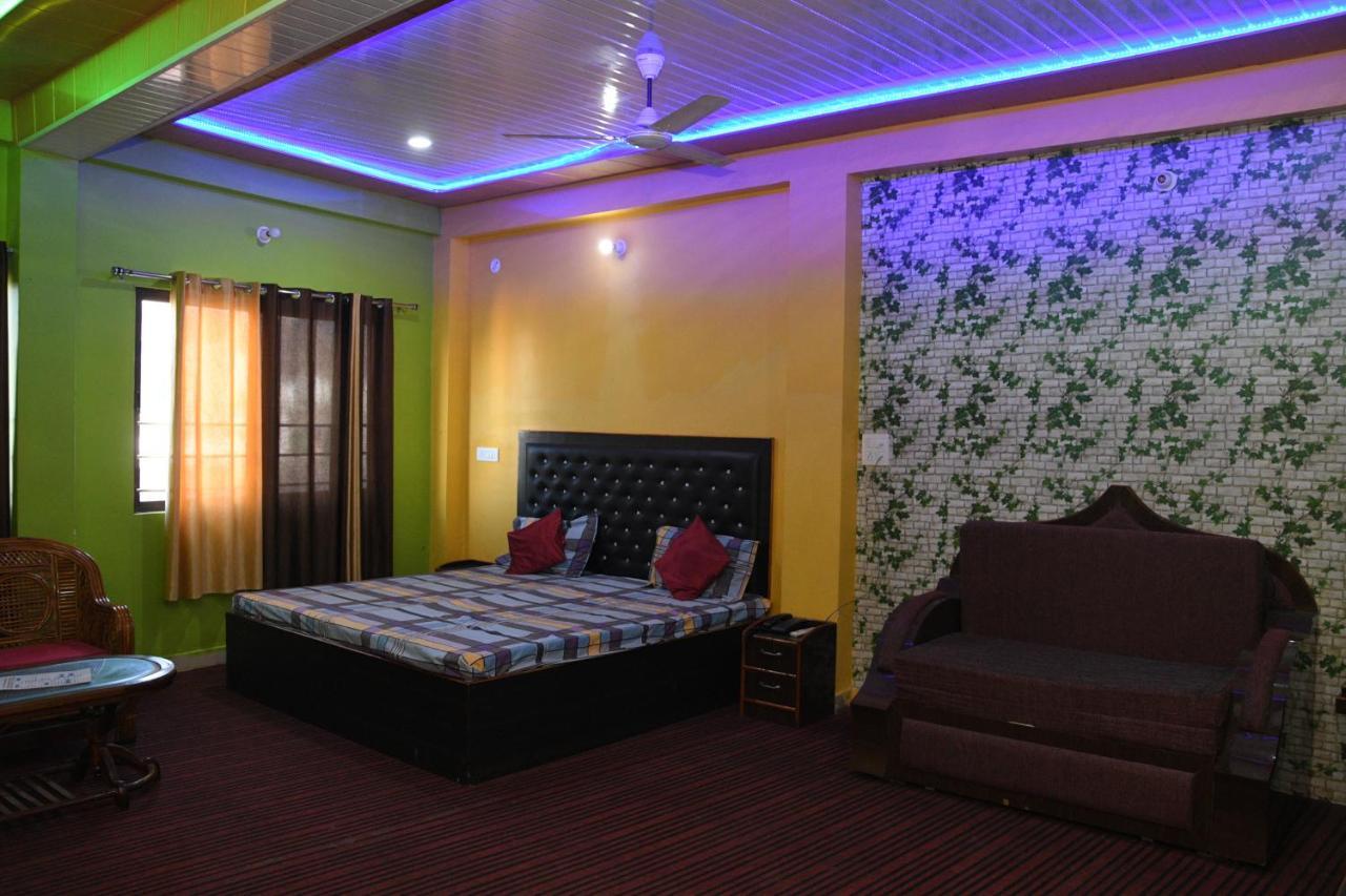 Hotel Mountain View And Rooftop Restaurant Pithoragarh Ngoại thất bức ảnh